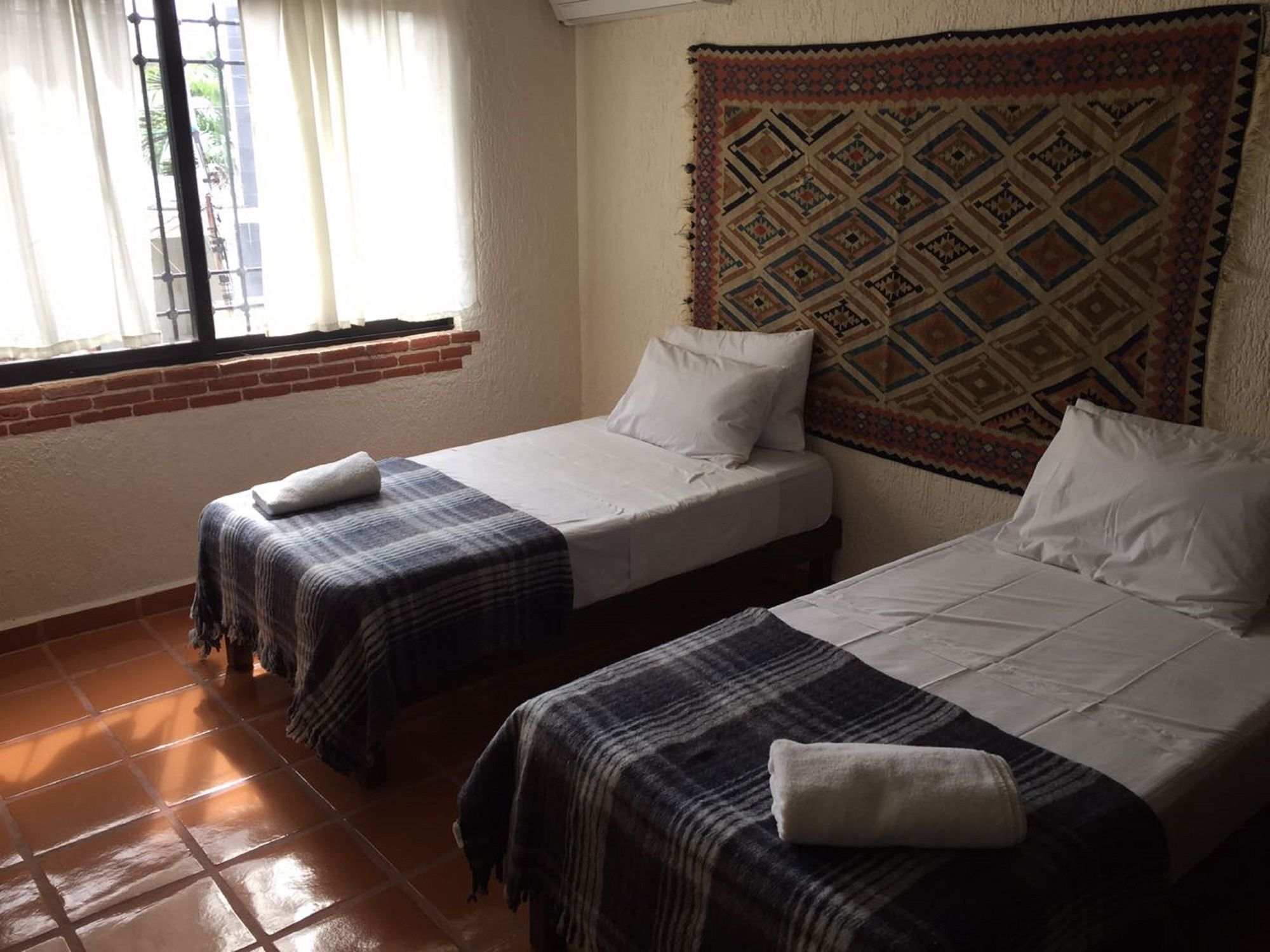 Hostel Kaana 4 You Cancun Exterior photo